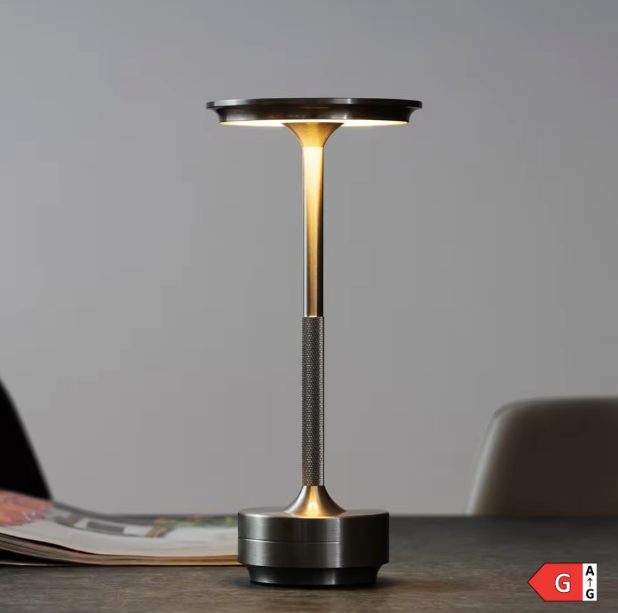 Lâmpada LED Alumínio Dourado